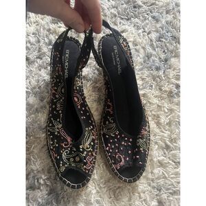Eric Michael Wedge High Heel Sandals for Women Sz 42 / 9 Floral Embroidered